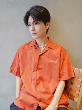 ニコ トウキョウ ロジック(nico TOKYO Logic) センターパートニュアンスパーマフェザーパーマ