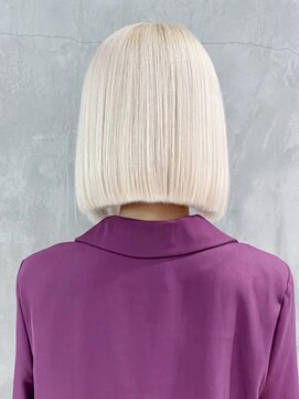 シオン(shion) ボブ韓国ヘアハイトーンブロンド_ba340512