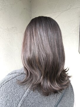 グレジュカラー＆毛髪改善トリートメント