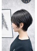 ショートボブ