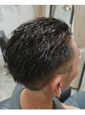 職人さんに大人気オールバック風ツイストパーマ