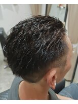 スタジオシージェー(Studio CJ) 職人さんに大人気オールバック風ツイストパーマ