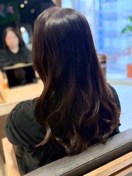 ヘアリゾート粋 ティガ 池袋店(tiga) 艶髪ダークブラウン/ロング/レイヤーカット/カール