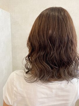 アクイール ピュール ヘア(Accueillir Pur hair) 【ピュール】【柳橋奈緒】アッシュグレージュ【長岡】【見附】