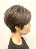 ダークアッシュ耳かけショート