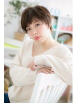 ヘアアンドビューティー ミック(Hair & Beauty miq) 大人かわいいカーキグレージュ小顔前下がりショートウルフc1