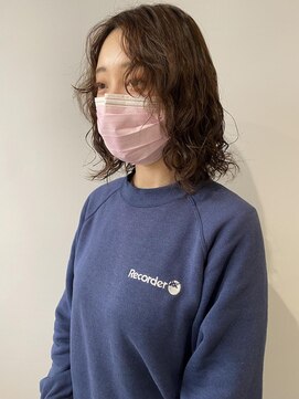 シェリッシュ ノース(Sheriche North) くるくるパーマ