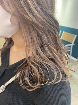 テーラヘアー 五井(TELA HAIR) イヤリングカラー！