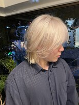 キイ ギンザ(k.e.y GINZA)&nbsp;ホワイトカラーウルフ