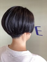 ウエーブ&nbsp;ハンサムショート