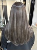 小顔へア アッシュカラーグレージュハイライトカラー◎