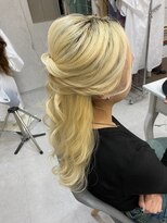 ラモ(RAMO)&nbsp;ハイトーンハーフアップ