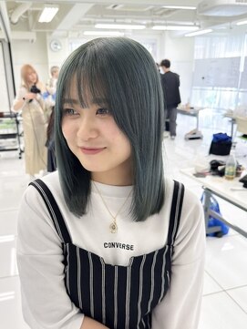 ネオリーブ チロル 横浜西口店(Neolive CiroL.) ハイトーンカラーモスグリーンデザインカラーイメチェン【横浜】