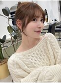 ミディアムレイヤーカット内巻き顔まわりレイヤーカット