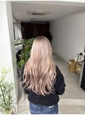 シルバーバレイヤージュにピンクエクステ