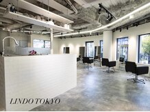 リンドトウキョウ ウメダ(LINDO TOKYO)の雰囲気（梅田/ベージュ/ブリーチ/トリートメント/トキオ/茶屋町/イルミナ）