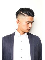 メリケンバーバーショップ フクオカ(MERICAN BARBERSHOP FUK)&nbsp;サイドパートショートセミウェットワイルドツーブロックテクノ39