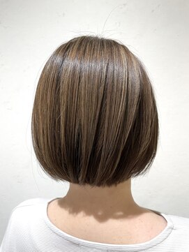 ルッカバイジェービー 行徳(lucca by jb) 黒髪/ボブルフ/ネビージュ/小顔/ワンレン/ボブ/ショート/前髪