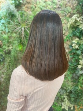 ラピッシュ Lapish桜田店 〈ラピッシュ桜田店〉うる艶酸熱トリートメントグレージュカラー