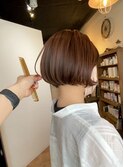 丸みのあるミニボブ