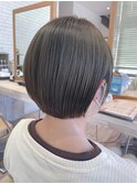 ショートボブ