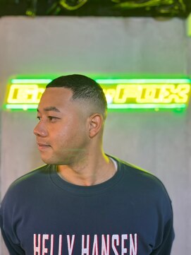 グリーディーフォックス 代々木(Greedy FOX) 束感/コンマヘア/アップバング/ツーブロックマッシュ/フェード