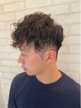 ピエールヘアーマーケット(Pierre Hair Market)の写真/コンテストで受賞経験もある実力派！ON・OFFどちらもバシッとキマるお洒落なスタイルを提案してくれる！