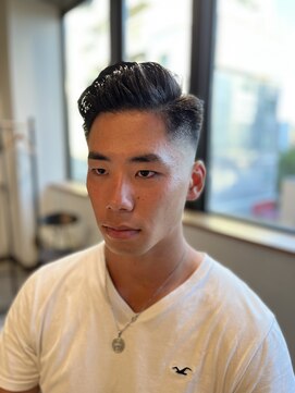 リバレッジ 広尾(Leverage) 外国人風七三パーマ