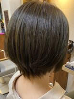 ヘアリゾート粋 トゥジュ 池袋東口店(tujuh)&nbsp;丸みショートボブ/艶髪オリーブ