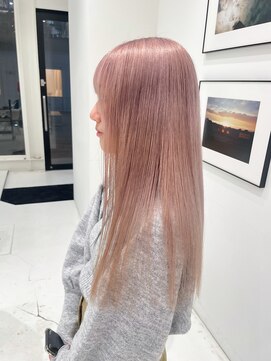 ハイブ 金沢(Hive) ホワイトピンクベージュ柔らかミルクティーカラー