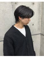 オーシャントーキョー ホワイト 原宿(OCEAN TOKYO WHITE)&nbsp;ナチュラルセンターパートハンサムショート韓国