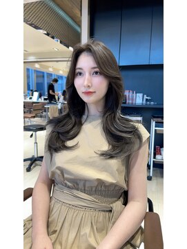 アマトウキョウ アユンチェ(AMA TOKYO×AYUNCHE) 韓国スタイル/ナチュラルくびれヘア_くびれ巻き_レイヤーカット