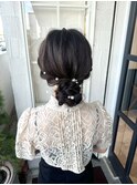 お呼ばれシニヨンヘアアレンジ