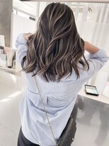 キング 枚方店(K!ng)&nbsp;縮毛矯正髪質改善ハイライトレイヤーカット枚方美容室エクステ