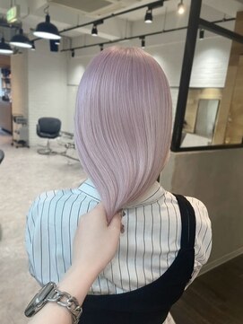 エイト 福岡天神店(EIGHT fukuoka) ホワイトカラー