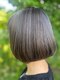 イリス(iris)の写真/気になる白髪もしっかりカバーして自然な仕上がりに。ダメージを最小限に抑え、透明感あふれるカラーに♪