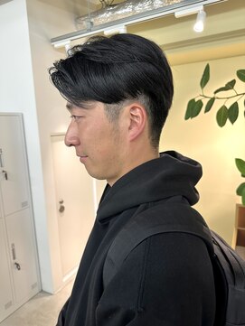 ロジェ(loje) 20代30代40代　ツーブロックナチュラルショート