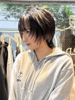 ノエ(Noe)&nbsp;ウルフショートウルフボブレイヤーインナーホワイトシルバー