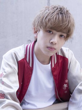 エース (ACE) ACE LA 束感ショート×ミルクティーベージュ