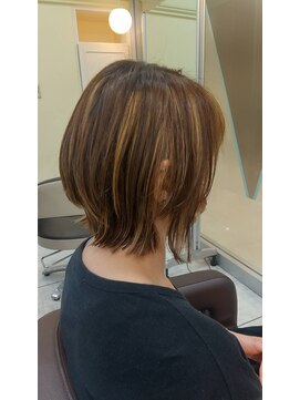 プールドゥマン 屯田(POUR DEMAIN) ハイライトカラー