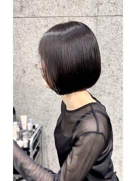 ウィールールピヴォクロス(WE RULE pivot cross) ［髪質改善×ぴたボブ］