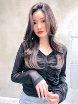 ロイド(Lloyd)&nbsp;【Lloyd 大宮】シルバーグレージュ×韓国風くびれ巻き