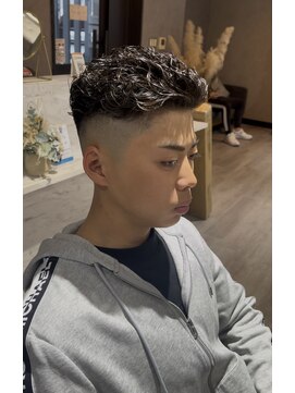 ヘアーラボ アッシュ(Hair Labo ASH) 極道パーマ