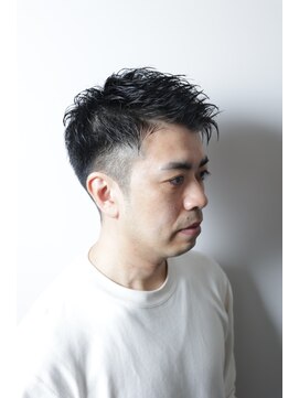 ラヴィ ニュー スタンダードバーバー 浜松町(LAVIE NEW STANDARD BARBER) 誰でもセットができてしまうツーブロックスタイル