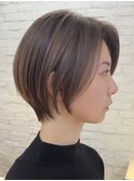 表参道切りっぱなしボブミディアムボブグレージュカラー40代50代