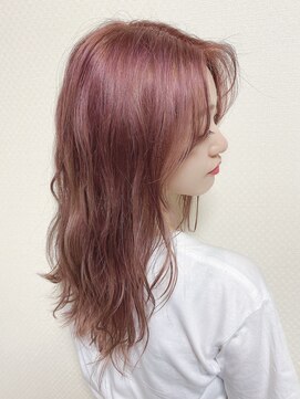 シーン(SCENE) ピンクベージュ/ダブルカラー/ブリーチカラー/セミロング/ロング