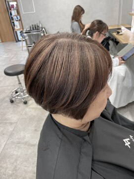 ノアル(NOAHL) G 白髪ぼかしハイライト/ナチュラルハイライト