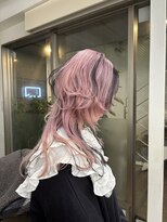 オーン(OOn)&nbsp;ライトピンク×ブラックのデザインウルフ