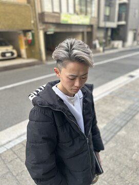 ペルソナ(PERSONA) フェザーショート