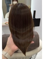 リラ(Lila’s)&nbsp;ベージュカラー　つやつやカラー　縮毛矯正　ベージュカラー